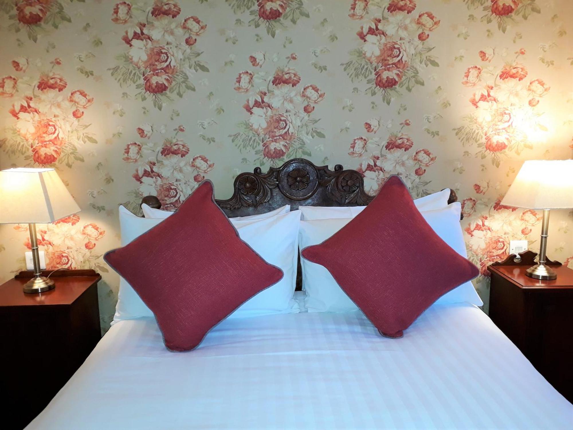 One Holyrood Hotel & Cafe 新港 客房 照片