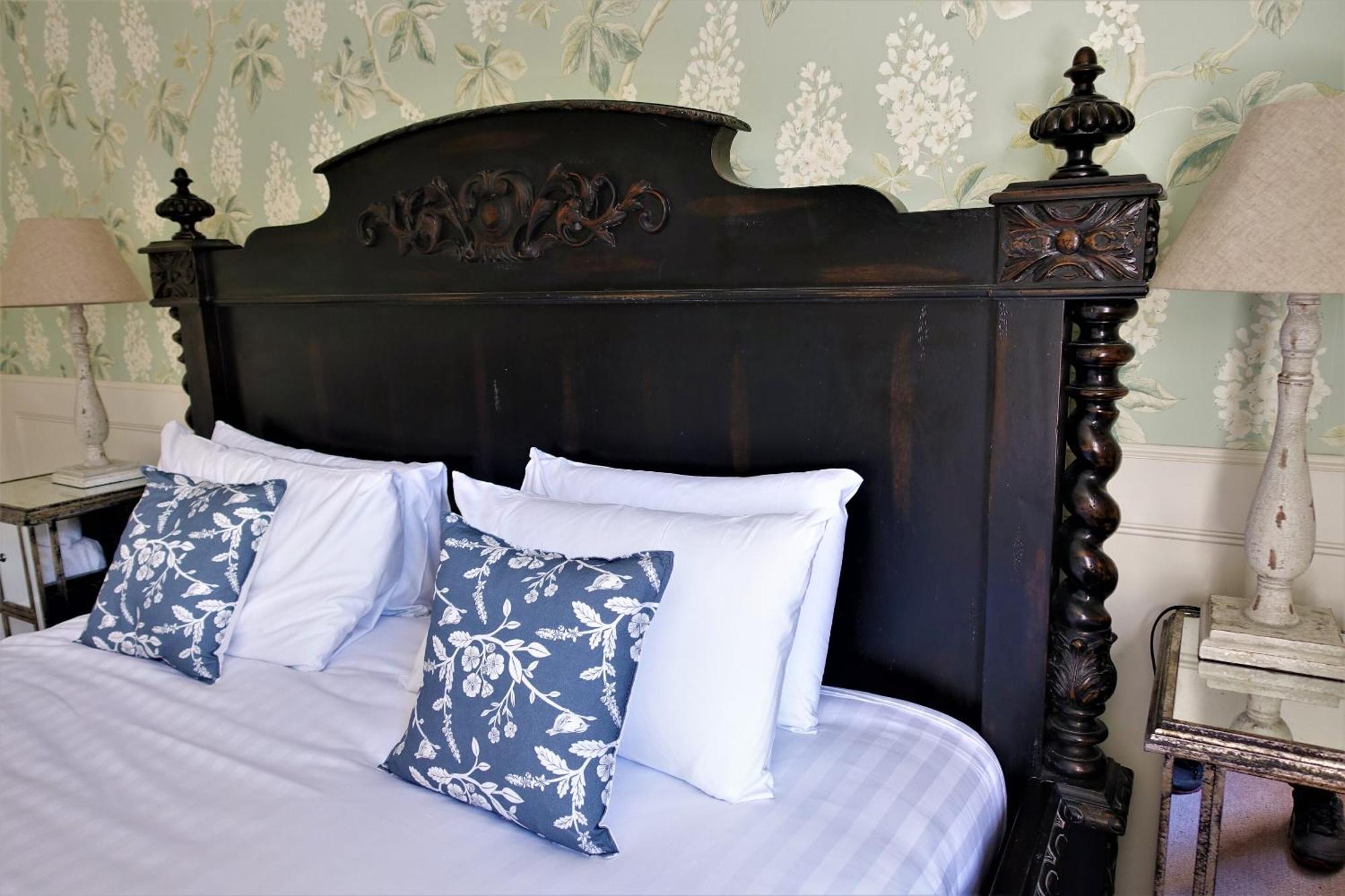 One Holyrood Hotel & Cafe 新港 客房 照片